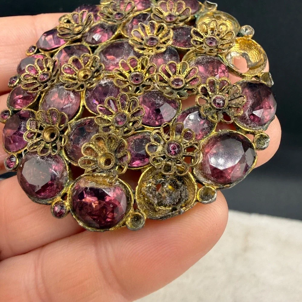 Vintage Rhinestone Brooch Gold Tone Purple Heavy WELL MADE  READ